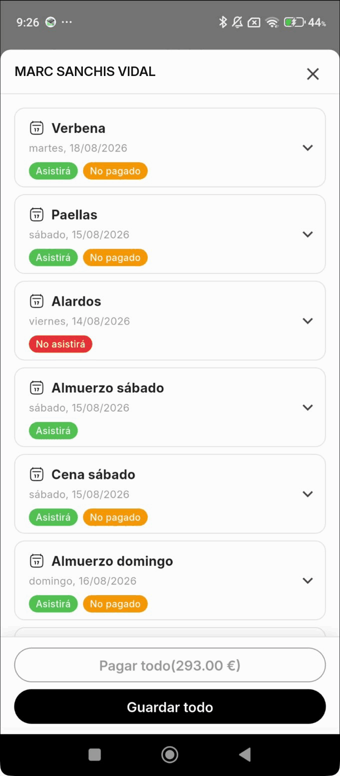 Ventana de una persona dentro del centro de respuestas en la app: sus eventos con las etiquetas Asistirá, No asistirá y No pagado, y abajo los botones Pagar todo con el importe y Guardar todo