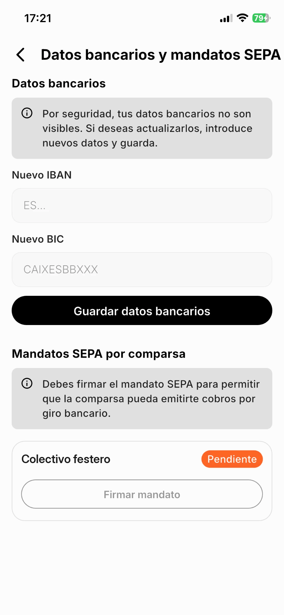 Pantalla Datos bancarios y mandatos SEPA en la app: aviso de que los datos bancarios no son visibles, campos Nuevo IBAN y Nuevo BIC, botón Guardar datos bancarios, y el mandato SEPA del colectivo con estado Pendiente y el botón Firmar mandato